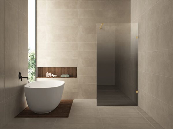 Less inloopdouche rechts 1200 x 2000 x 8 mm nano spiegelrook- naar helder glas/geborsteld messing - Douches | Lapy