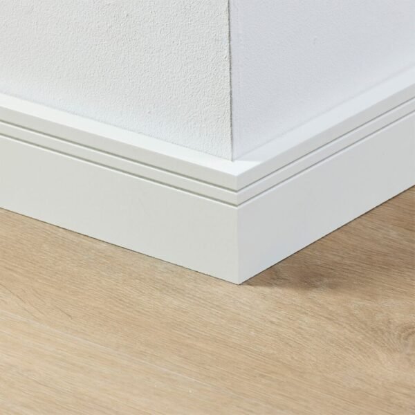 Co-pro gelakte plint milaan wit RAL 9010 70x15