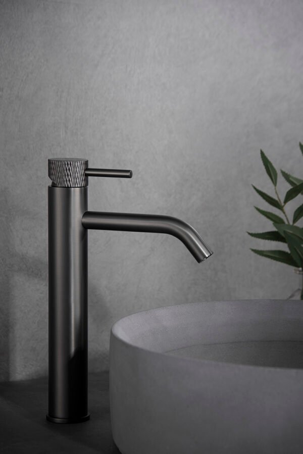 Ribbd XL wastafelkraan hoog met coldstart gunmetal PVD - Opbouw wastafelkranen | Lapy