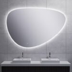 Uovo spiegel ovaal met LED, dimbaar en spiegelverwarming 150 cm - Spiegels met verlichting | Lapy