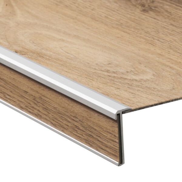 Co-pro trapprofiel pvc zilver