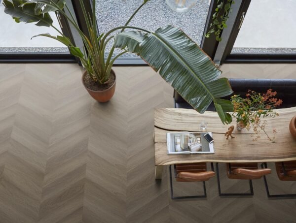 YUP Fulham chevron dryback brown - PVC Vloeren | Lapy