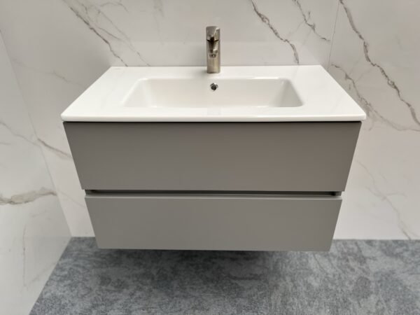Valencia 80cm Chroom grijs met wastafel - Badmeubels | Lapy