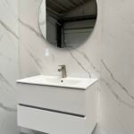 Valencia 80cm wit glans met wastafel - Badmeubels | Lapy
